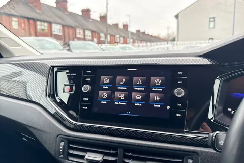 GD74OEN Volkswagen Polo 1.0 TSI Match 5dr DSG Thumbnail #39