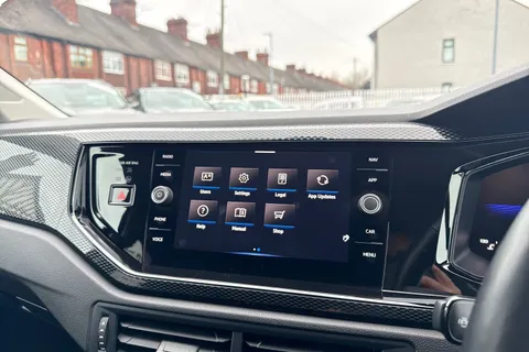 GD74OEN Volkswagen Polo 1.0 TSI Match 5dr DSG Thumbnail #40