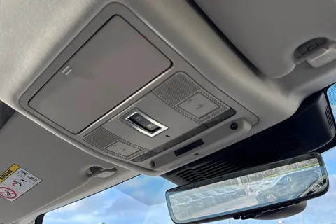 DX71LJC Land Rover Discovery Sport 2.0 D200 MHEV R-Dynamic HSE Auto 4WD Euro 6 (s/s) 5dr Thumbnail #24