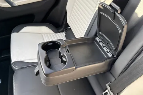 DX71LJC Land Rover Discovery Sport 2.0 D200 MHEV R-Dynamic HSE Auto 4WD Euro 6 (s/s) 5dr Thumbnail #40