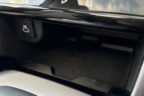 DX71LJC Land Rover Discovery Sport 2.0 D200 MHEV R-Dynamic HSE Auto 4WD Euro 6 (s/s) 5dr Thumbnail #45