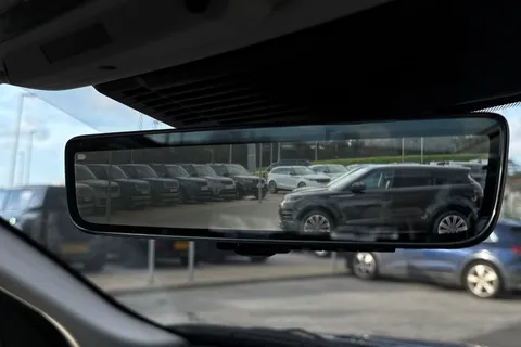 DX71LJC Land Rover Discovery Sport 2.0 D200 MHEV R-Dynamic HSE Auto 4WD Euro 6 (s/s) 5dr Thumbnail #49