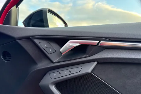 PY73BHK Audi RS 3 RS 3 TFSI Quattro Vorsprung 5dr S Tronic Thumbnail #22