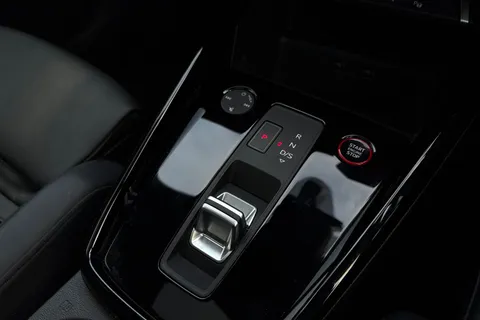 PY73BHK Audi RS 3 RS 3 TFSI Quattro Vorsprung 5dr S Tronic Thumbnail #24