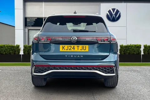 KJ24TJU Volkswagen Tiguan 2.0 TDI R-Line 5dr DSG Thumbnail #4