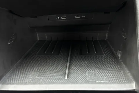 KJ24TJU Volkswagen Tiguan 2.0 TDI R-Line 5dr DSG Thumbnail #34