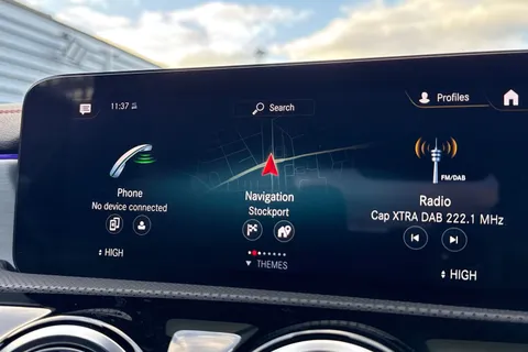 KM23CNK Mercedes-Benz Cla Class 1.3 CLA200 AMG Line (Executive) Coupe 7G-DCT Euro 6 (s/s) 4dr Thumbnail #17