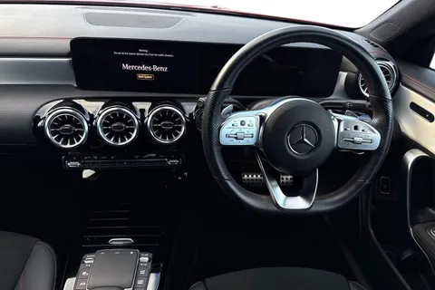KM23CNK Mercedes-Benz Cla Class 1.3 CLA200 AMG Line (Executive) Coupe 7G-DCT Euro 6 (s/s) 4dr Thumbnail #18
