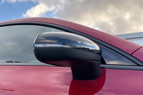 KM23CNK Mercedes-Benz Cla Class 1.3 CLA200 AMG Line (Executive) Coupe 7G-DCT Euro 6 (s/s) 4dr Thumbnail #25