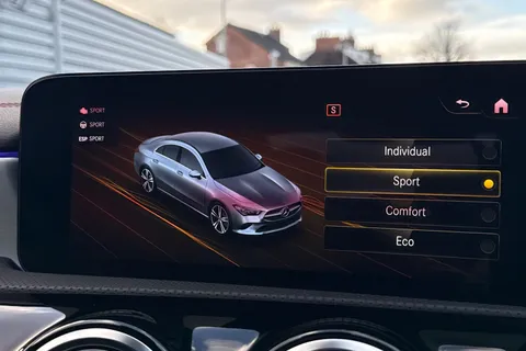 KM23CNK Mercedes-Benz Cla Class 1.3 CLA200 AMG Line (Executive) Coupe 7G-DCT Euro 6 (s/s) 4dr Thumbnail #42