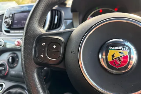 BN17UPV Abarth 595 1.4 T-Jet 145 3dr Thumbnail #34