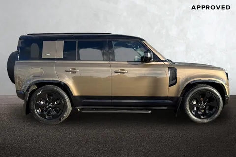 BA72GWX Land Rover Defender 110 3.0 D300 MHEV X-Dynamic HSE SUV 5dr Diesel Auto 4WD Euro 6 (s/s) (300 ps) Thumbnail #5