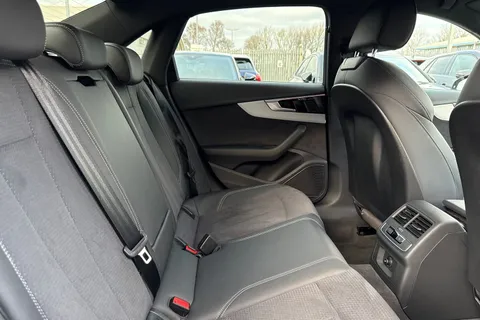 PY23AUK Audi A4 S line 35 TFSI  150 PS S tronic Thumbnail #38