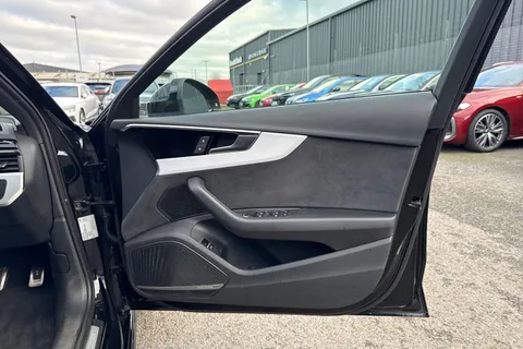 PY23AUK Audi A4 S line 35 TFSI  150 PS S tronic Thumbnail #47