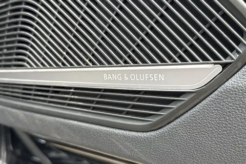 PY23AUK Audi A4 S line 35 TFSI  150 PS S tronic Thumbnail #49