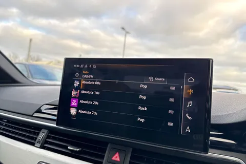 PY23AUK Audi A4 S line 35 TFSI  150 PS S tronic Thumbnail #61