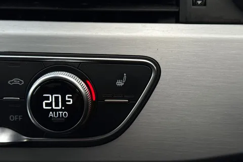 PY23AUK Audi A4 S line 35 TFSI  150 PS S tronic Thumbnail #62