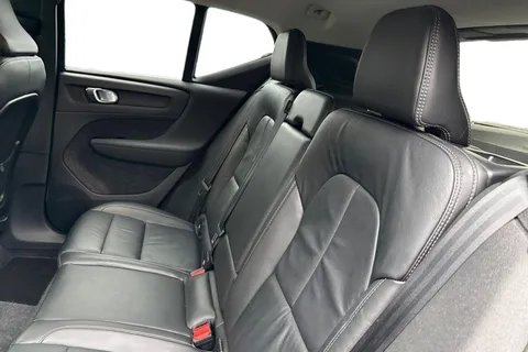 YP71EGX Volvo Xc40 1.5 T4 Recharge PHEV Inscription 5dr Auto Thumbnail #19