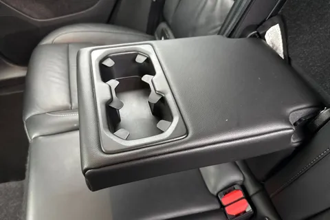 YP71EGX Volvo Xc40 1.5 T4 Recharge PHEV Inscription 5dr Auto Thumbnail #38