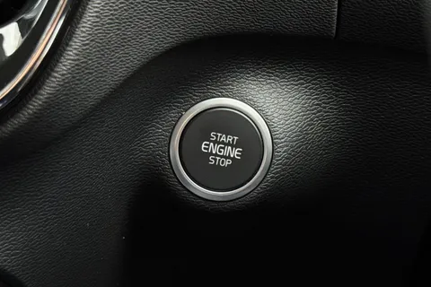 YP71EGX Volvo Xc40 1.5 T4 Recharge PHEV Inscription 5dr Auto Thumbnail #50