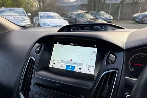 ST18VGZ Ford Focus 2.0T EcoBoost ST-2 Navigation 5dr Thumbnail #12