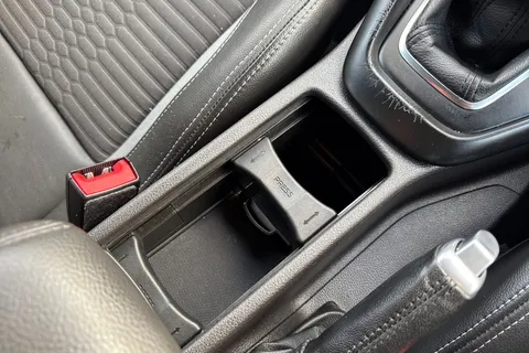 ST18VGZ Ford Focus 2.0T EcoBoost ST-2 Navigation 5dr Thumbnail #41