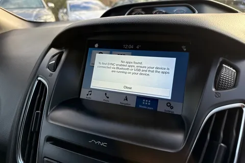 ST18VGZ Ford Focus 2.0T EcoBoost ST-2 Navigation 5dr Thumbnail #44