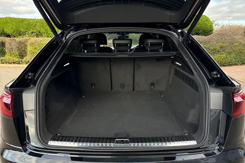  Audi Q8 3.0 TDI Quattro 286 Black Edition 5dr Tiptronic Thumbnail #6