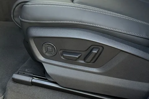  Audi Q8 3.0 TDI Quattro 286 Black Edition 5dr Tiptronic Thumbnail #43