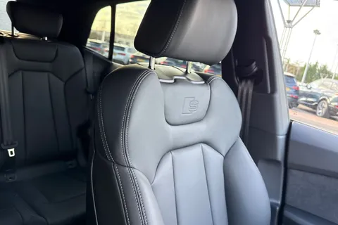  Audi Q8 3.0 TDI Quattro 286 Black Edition 5dr Tiptronic Thumbnail #56