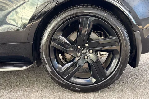 DW25NZC Land Rover Discovery 3.0 D350 Dynamic HSE 5dr Auto Thumbnail #36