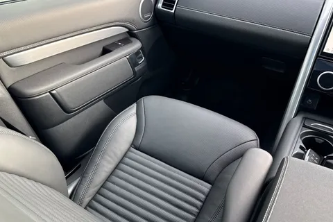 DW25NZC Land Rover Discovery 3.0 D350 Dynamic HSE 5dr Auto Thumbnail #40