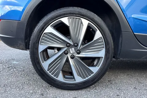 FE22UFL SEAT Arona 1.0 TSI FR Sport DSG Euro 6 (s/s) 5dr Thumbnail #13