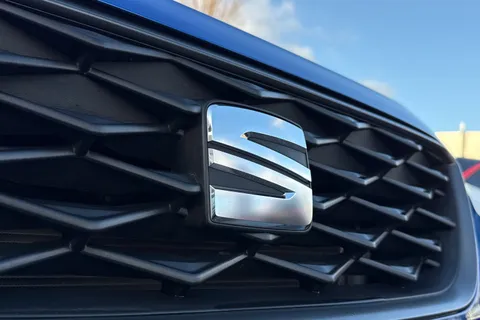 FE22UFL SEAT Arona 1.0 TSI FR Sport DSG Euro 6 (s/s) 5dr Thumbnail #31