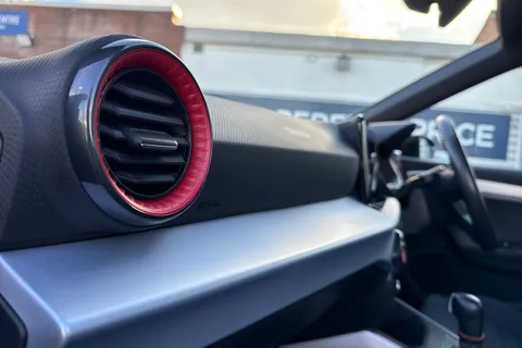 FE22UFL SEAT Arona 1.0 TSI FR Sport DSG Euro 6 (s/s) 5dr Thumbnail #32