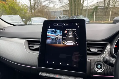 YM72BNL Renault Arkana 1.6 E-TECH Hybrid 145 S Edition 5dr Auto Thumbnail #42