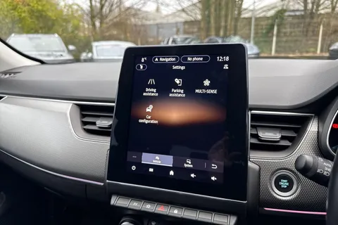 YM72BNL Renault Arkana 1.6 E-TECH Hybrid 145 S Edition 5dr Auto Thumbnail #46