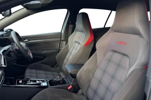 YP25VYV Volkswagen Golf 2.0 TSI 265 GTI 5dr DSG, **19 INCH ESTORIL ALLOY WHEELS** Thumbnail #17