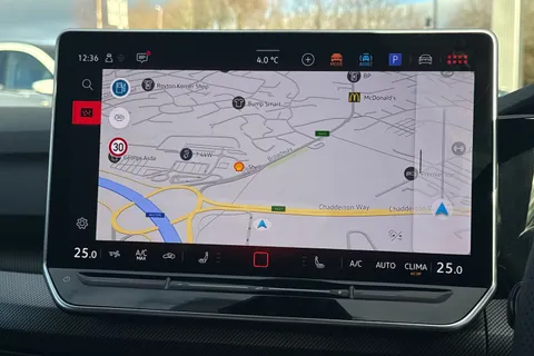 YP25VYV Volkswagen Golf 2.0 TSI 265 GTI 5dr DSG, **19 INCH ESTORIL ALLOY WHEELS** Thumbnail #18