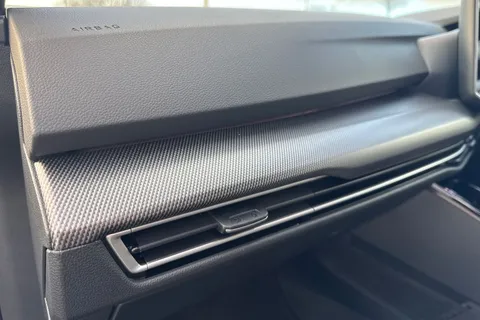 YP25VYV Volkswagen Golf 2.0 TSI 265 GTI 5dr DSG, **19 INCH ESTORIL ALLOY WHEELS** Thumbnail #32