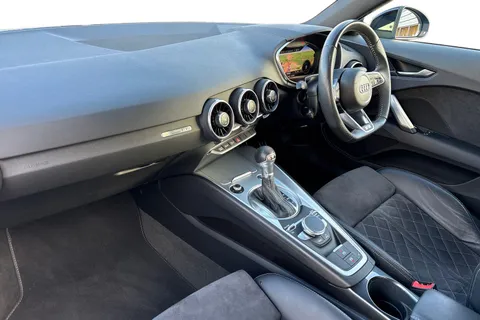 LM71CZA Audi TT 40 TFSI Black Edition 2dr S Tronic Thumbnail #16