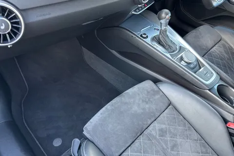 LM71CZA Audi TT 40 TFSI Black Edition 2dr S Tronic Thumbnail #21