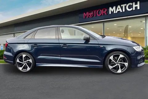 GM19KHD Audi A3 35 TFSI Black Edition 4dr S Tronic Thumbnail #4