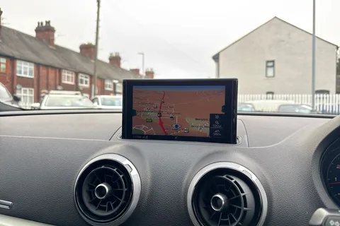 GM19KHD Audi A3 35 TFSI Black Edition 4dr S Tronic Thumbnail #12