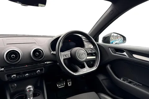 GM19KHD Audi A3 35 TFSI Black Edition 4dr S Tronic Thumbnail #13