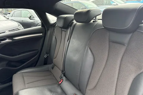 GM19KHD Audi A3 35 TFSI Black Edition 4dr S Tronic Thumbnail #14