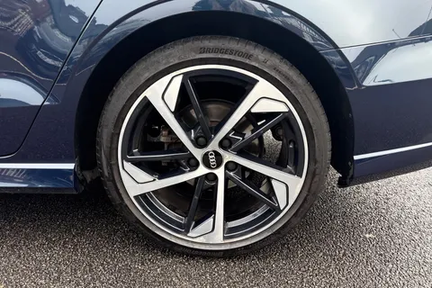 GM19KHD Audi A3 35 TFSI Black Edition 4dr S Tronic Thumbnail #24