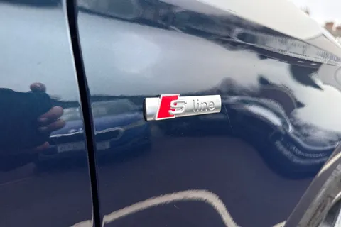 GM19KHD Audi A3 35 TFSI Black Edition 4dr S Tronic Thumbnail #29