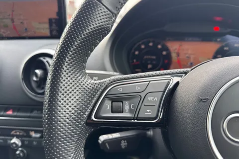 GM19KHD Audi A3 35 TFSI Black Edition 4dr S Tronic Thumbnail #32