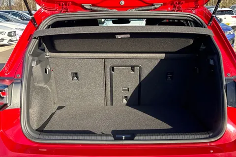 YR75MXB Volkswagen Golf 2.0 TSI 300 GTI Clubsport 5dr DSG, **PERFORMANCE PK, HEAD UP DISPLAY Thumbnail #8